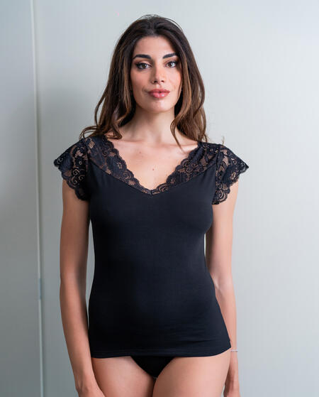 maglia-donna-mezza-manica-con-carre-in-pizzo-57052
