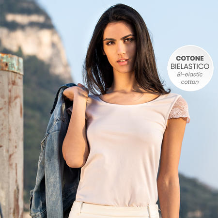 maglia-donna-mezza-manica-con-pizzo-macrame
