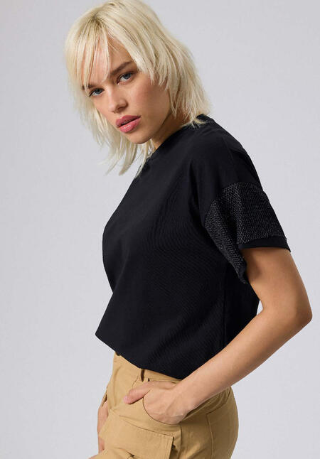 t-shirt-donna-comoda-maniche-a-rete-laminate