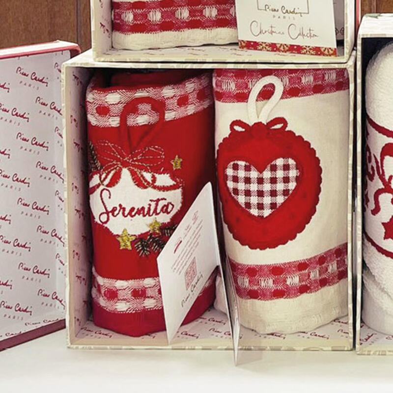 SCATOLA REGALO CON 2 STROFINACCI CM 18X18X9 BuyBuy24 Abbilgiamento e Biancheria