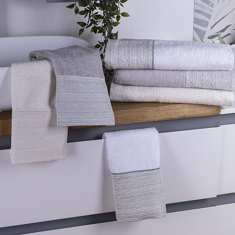 SET ASCIUGAMANI 3+3 IN SCATOLA SPUGNA 450 GRAMMI MQ BuyBuy24 Abbilgiamento e Biancheria