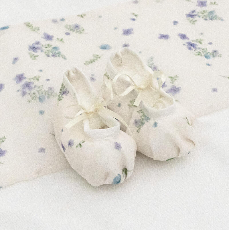 SET CORREDINO PRIMA NASCITA 7 PEZZI BuyBuy24 Abbilgiamento e Biancheria